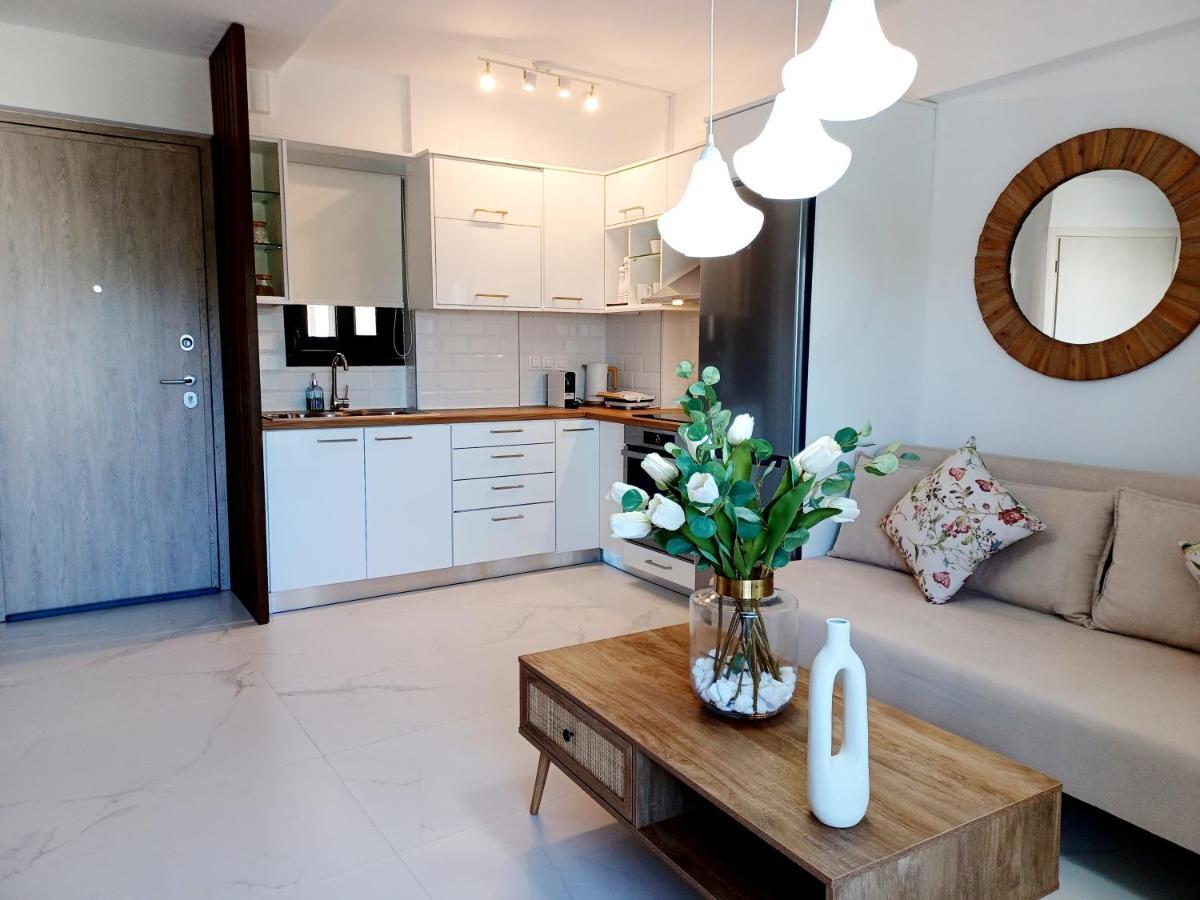 Iriana Seaside Luxury Penthouse *