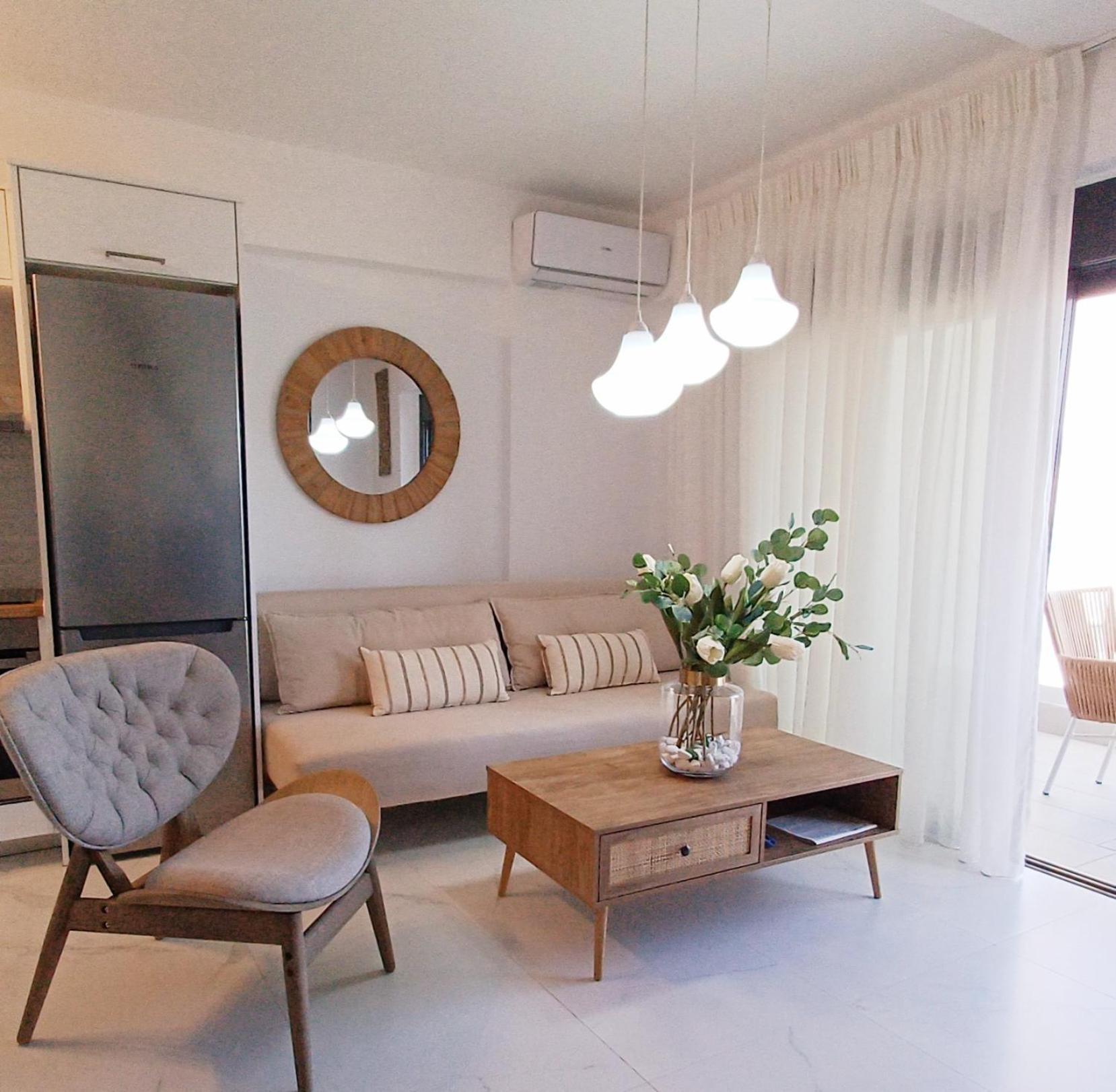 Iriana Seaside Luxury Penthouse * Nikiana